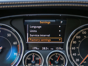 2017V8 S Mulliner п؅^