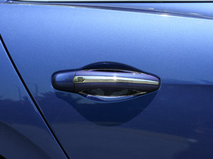 2017V8 S Mulliner (x)(ji)^