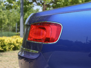 2017V8 S Mulliner (x)(ji)^