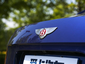 2017V8 S Mulliner (x)(ji)^