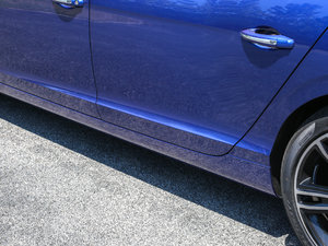 2017V8 S Mulliner (x)(ji)^