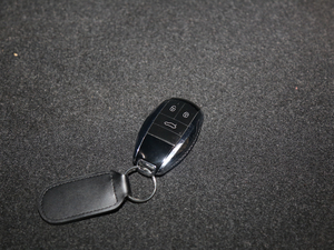 20186.0T GT W12 ܇耳