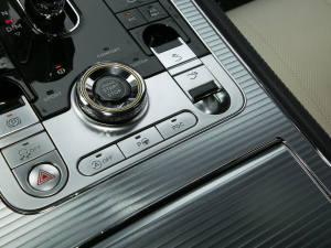 20186.0T GT W12 п؅^(q)