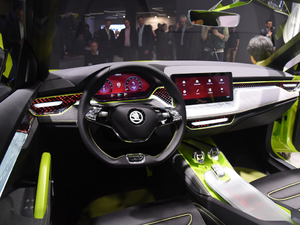 2018�����܇ �п؅^