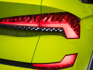 2018�����܇ �������^