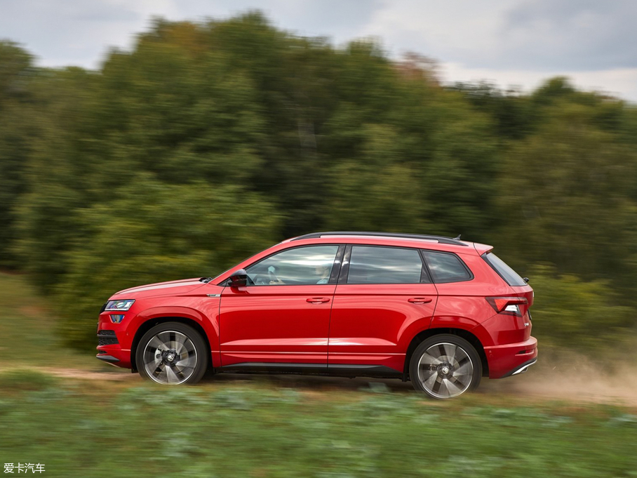 2018KAROQ() Sportline