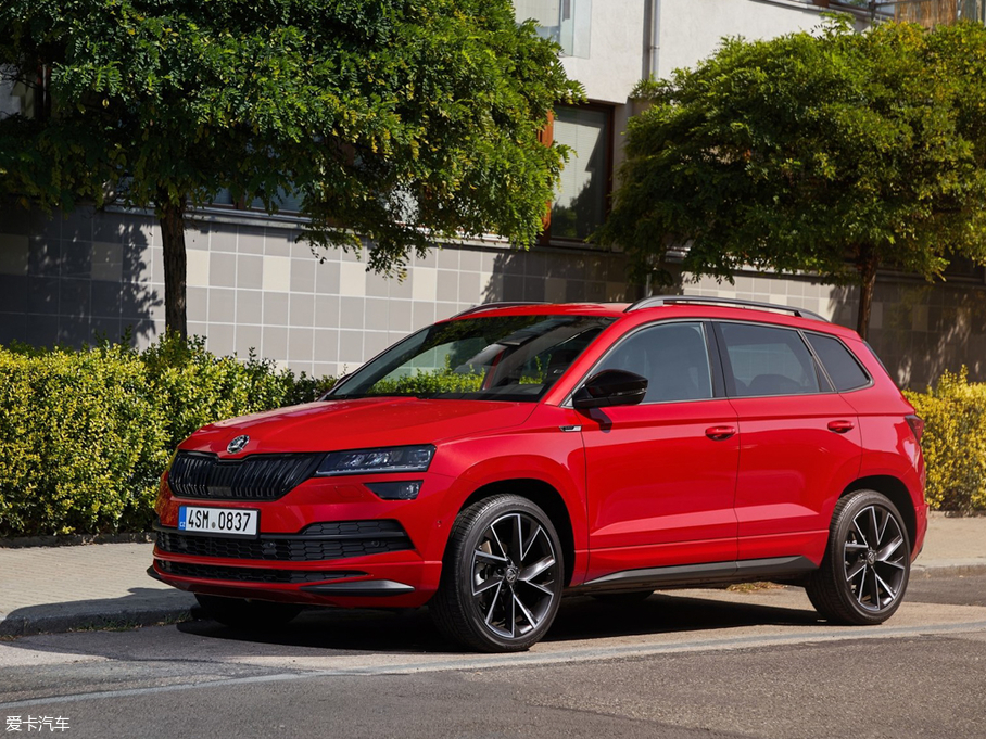 2018KAROQ() Sportline