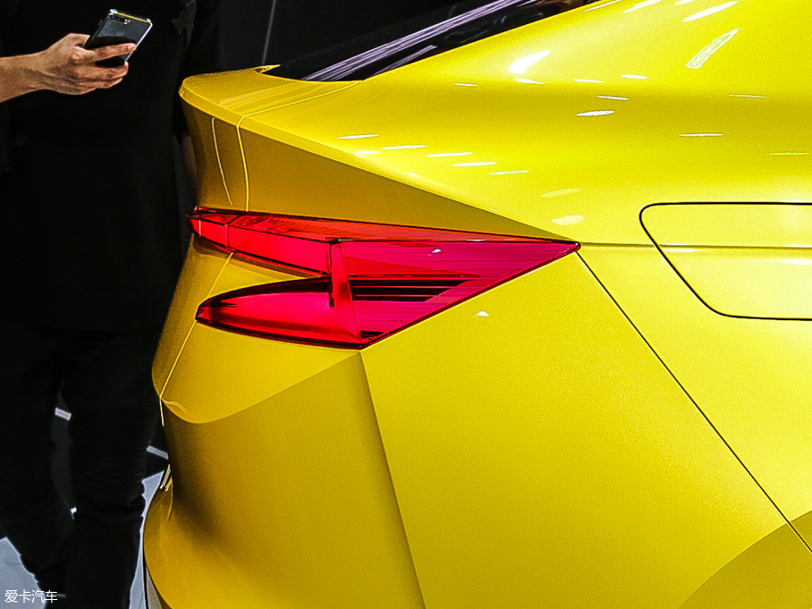 2019��VISION iV Concept