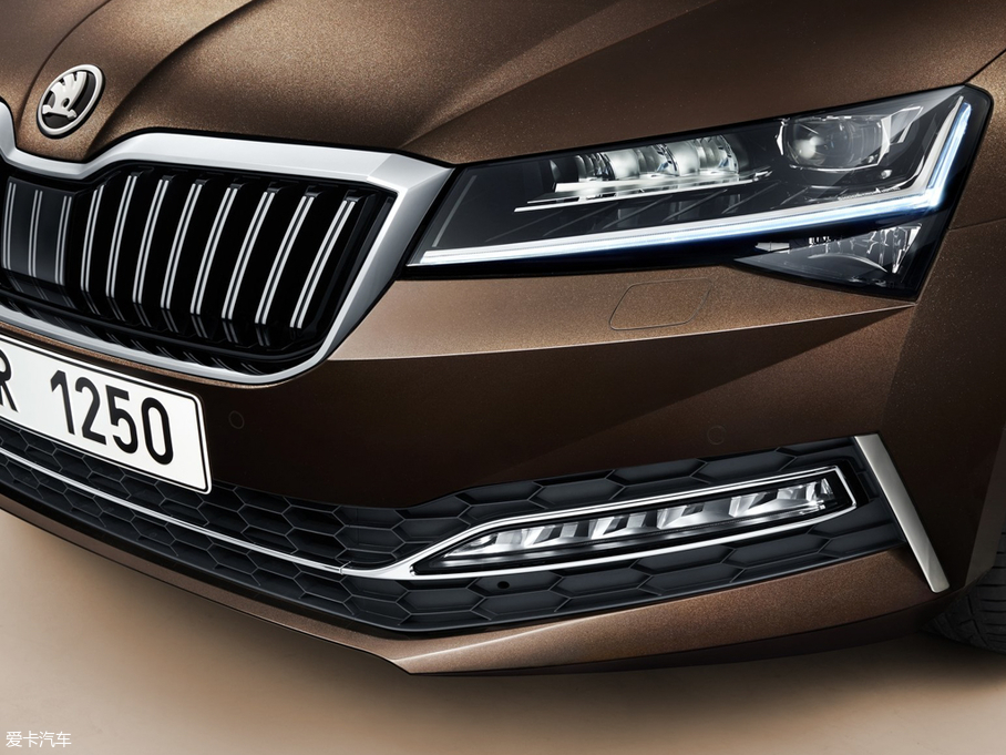 2019��Superb Laurin & Klement