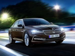 2019��Laurin & Klement ���w���^