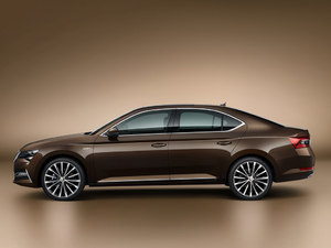 2019��Laurin & Klement ���w���^