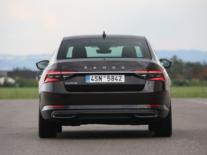 2019��Laurin & Klement ���w���^