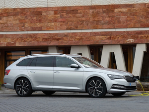 2019��Combi iV ���w���^