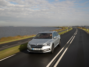 2019��Combi iV ���w���^