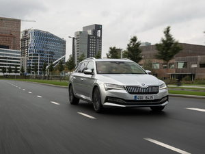 2019��Combi iV ���w���^