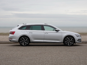 2019��Combi iV ���w���^