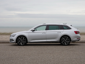 2019��Combi iV ���w���^