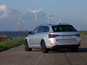 2019��Combi iV ���w���^