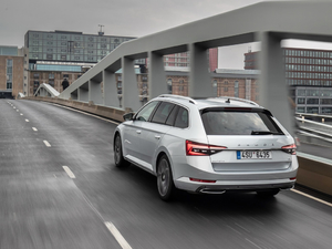 2019��Combi iV ���w���^