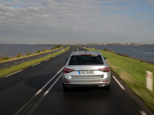 2019��Combi iV ���w���^