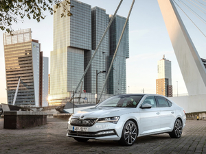 2019��iV ���w���^