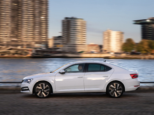 2019��iV ���w���^