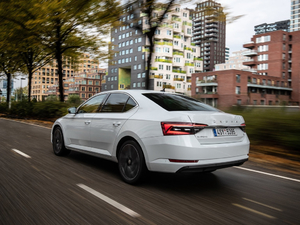 2019��iV ���w���^