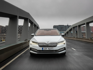 2019��iV ���w���^