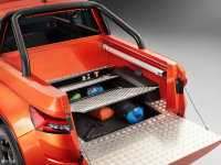 ���g����Mountiaq���g����