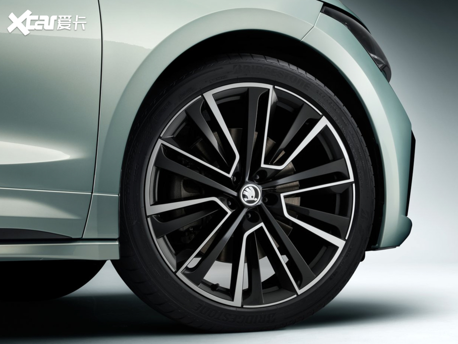 2021��ENYAQ iV Founders Edition