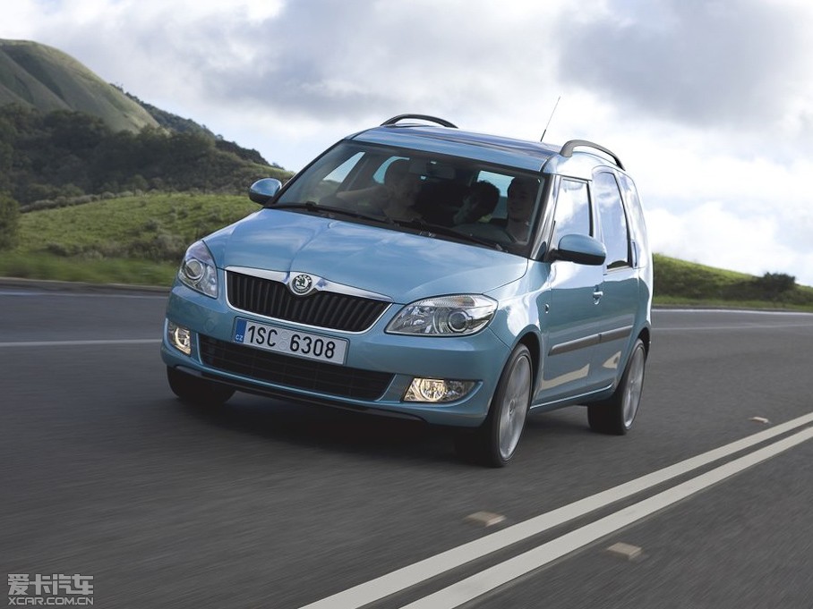 2011��Roomster ������