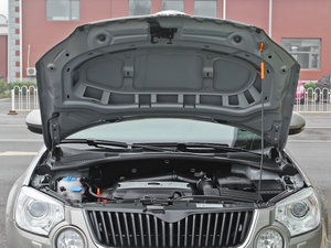 2013款1.8T 尊贵版 其它