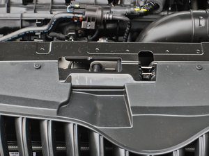2013款1.8T 尊贵版 其它