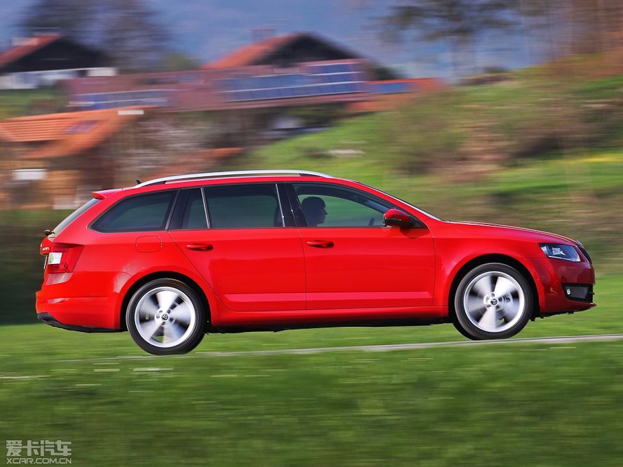 2014�����J(����) Combi