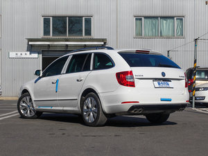 2014款2.0TSI Combi 整体外观