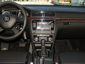 2014款2.0TSI Combi 中控台