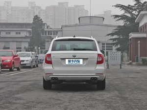 2013款2.0TSI 限量版 正后	