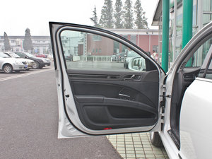 2013款2.0TSI 限量版 驾驶位车门