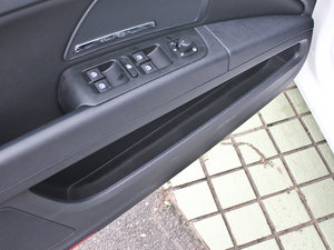 20132.0TSI  ǰT(ch)g