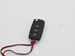 2013款2.0TSI 限量版 车钥匙