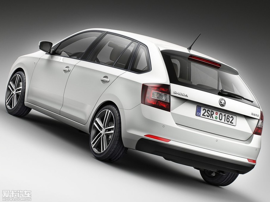 2014��Rapid Spaceback