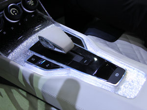 2014�����܇ �п؅^(q��)