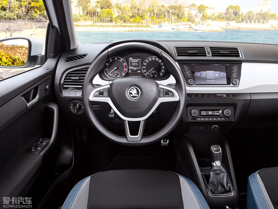 2015��J(����) Combi