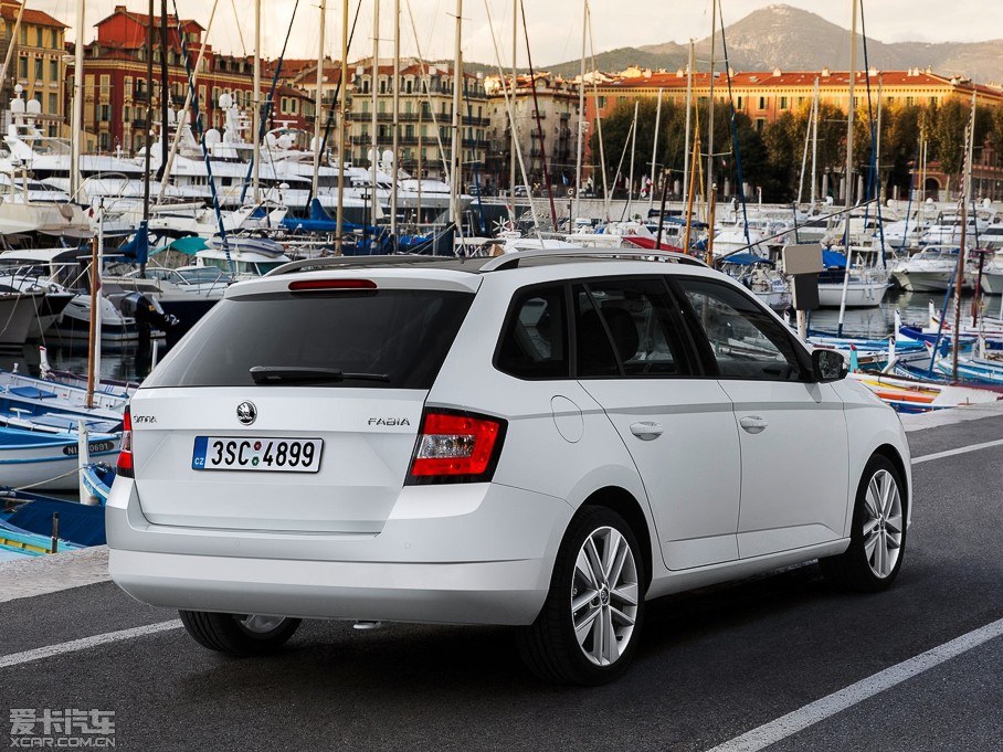 2015��J(����) Combi