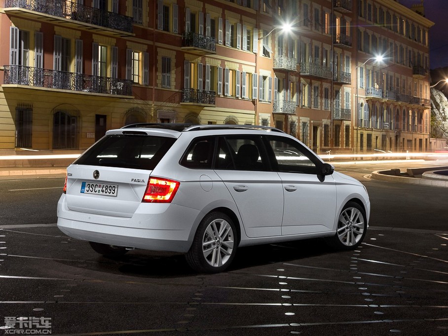 2015��J(����) Combi