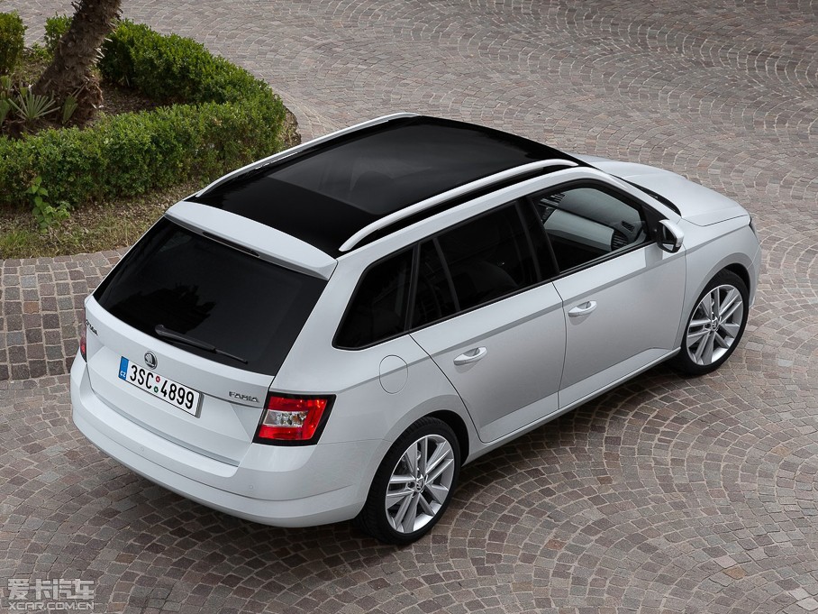 2015��J(����) Combi