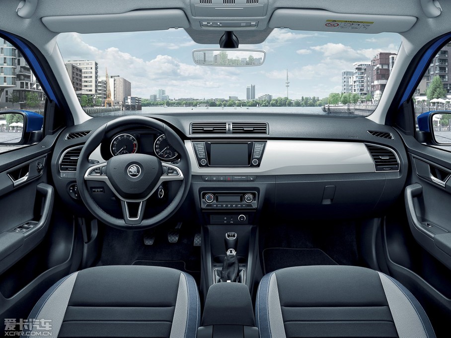 2015��J(����) Combi