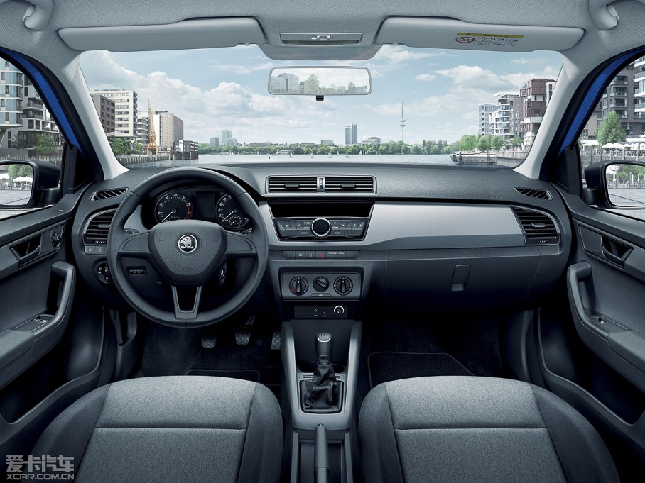 2015��J(����) Combi