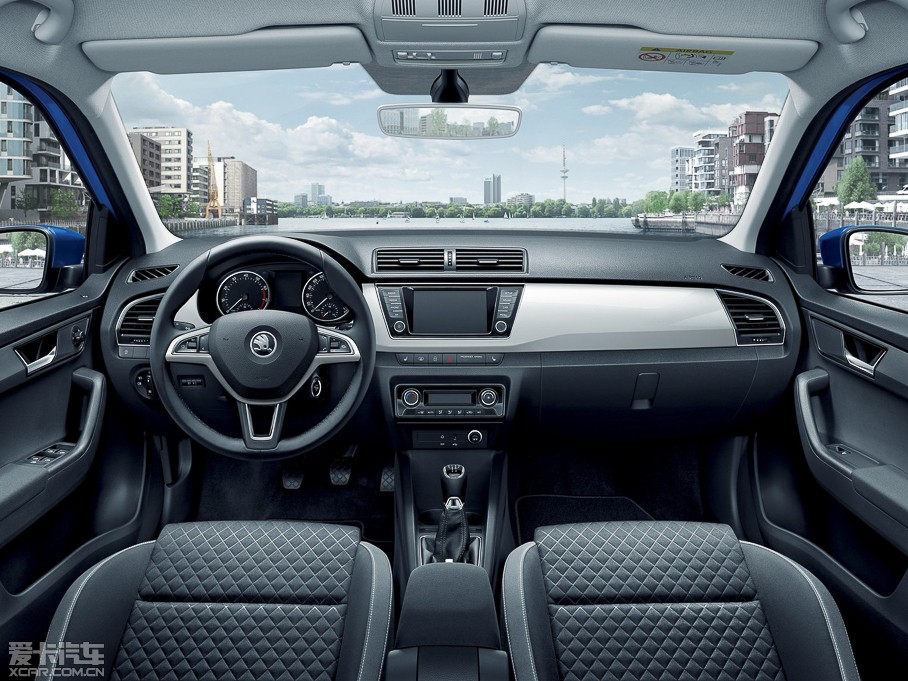 2015��J(����) Combi