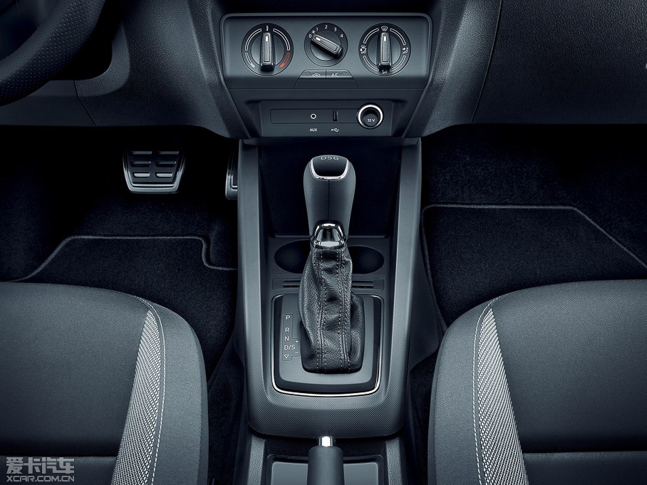 2015��J(����) Combi